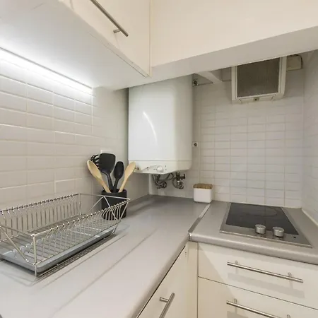 Lovelystay - The Nest Studio - Alfama Lägenhet *